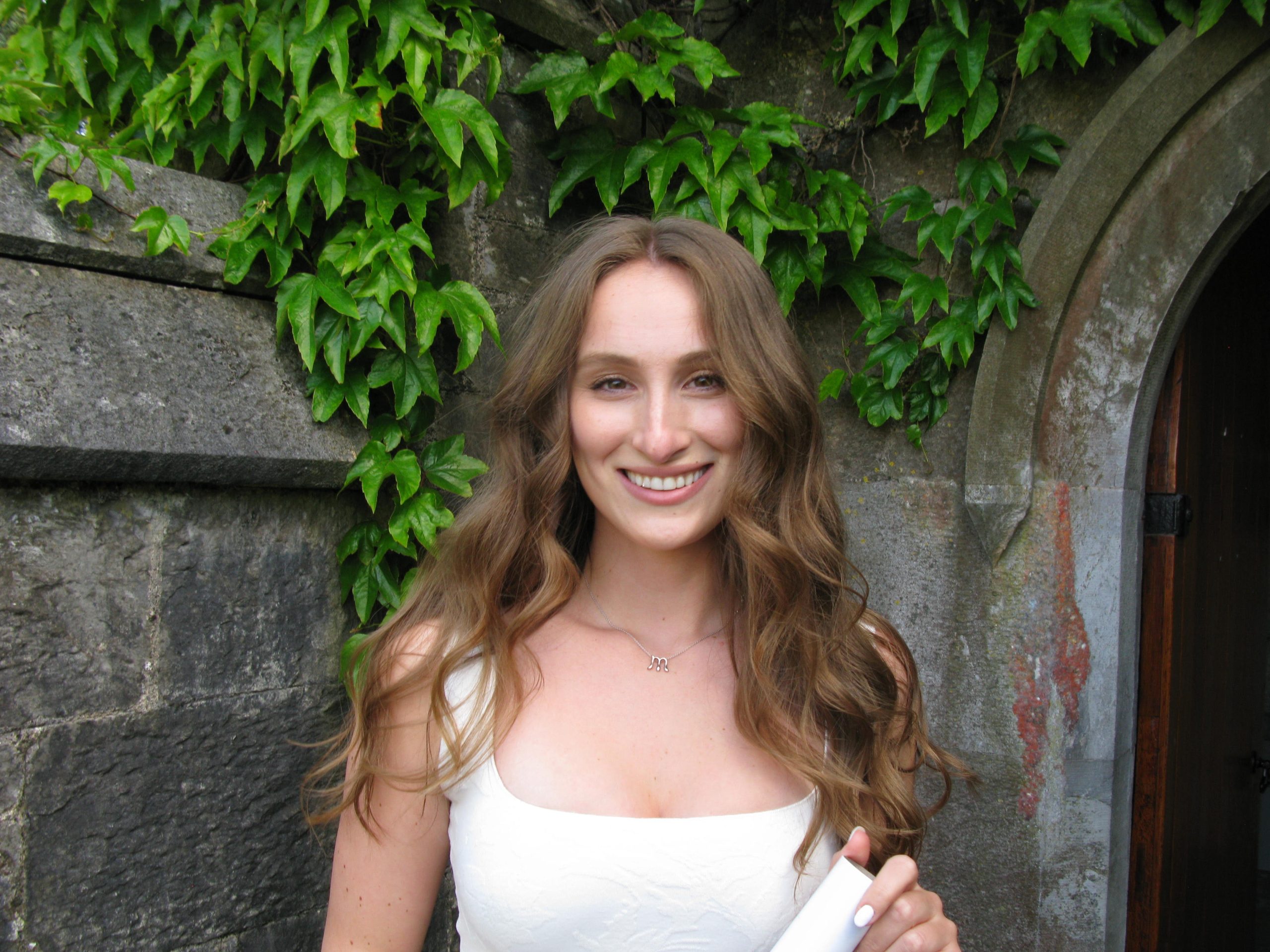 DR. MIA BRACANOVICH